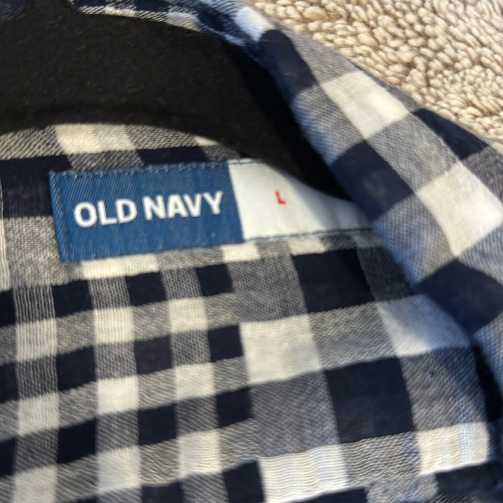 Old Navy (L) dark blue & white checkered collar buttonup T-Shirt w front pocket